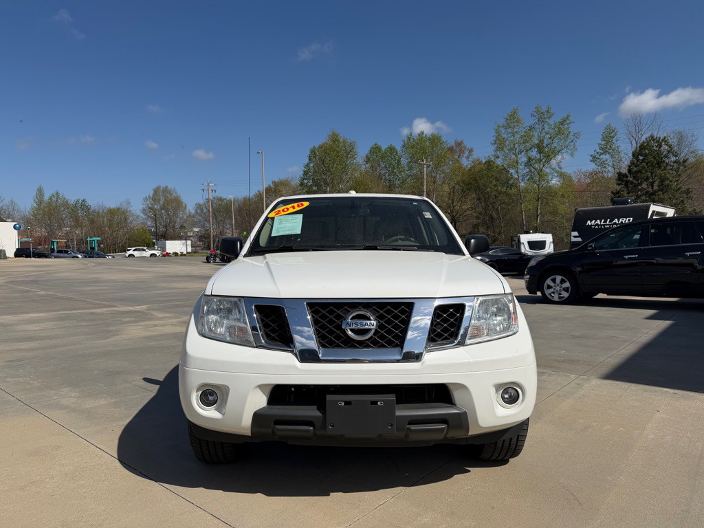 2018 Nissan Frontier Image 2