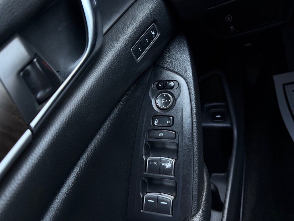 2019 Honda Accord Image 16