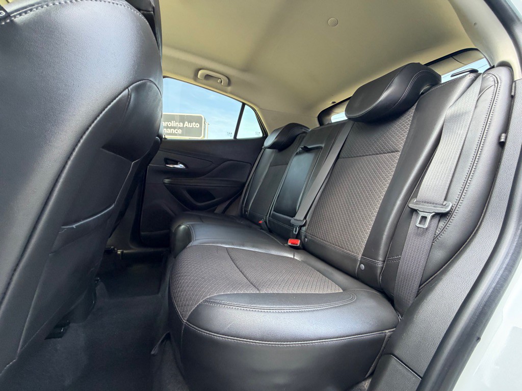 2019 Buick Enclave Image 9