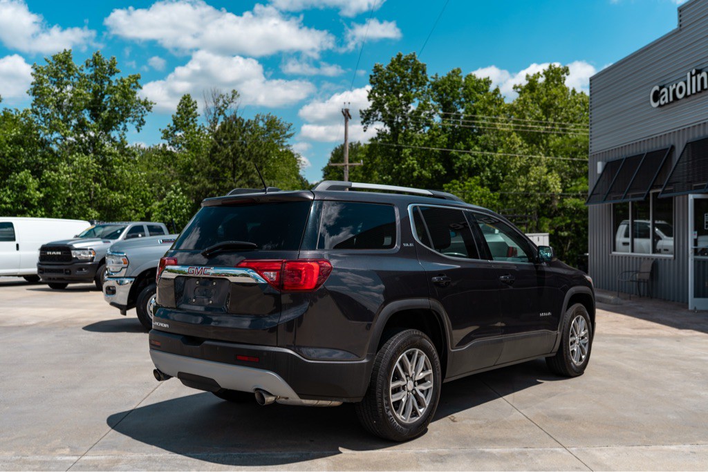 2017 GMC Acadia Image 3