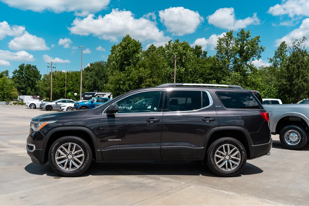 2017 GMC Acadia Image 5