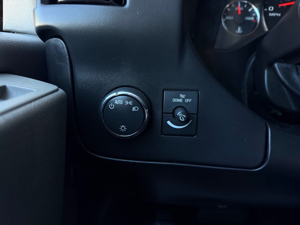 2014 GMC Savana Image 9