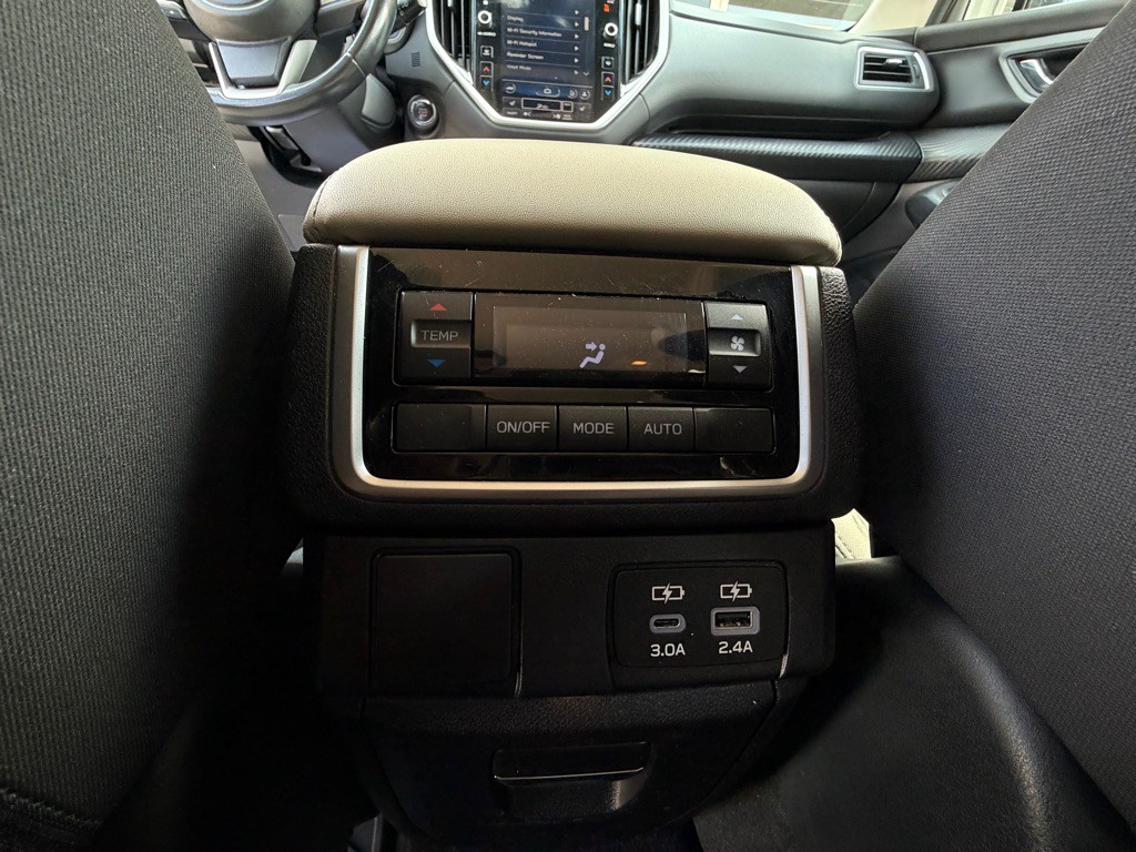 2023 Subaru Ascent Image 12