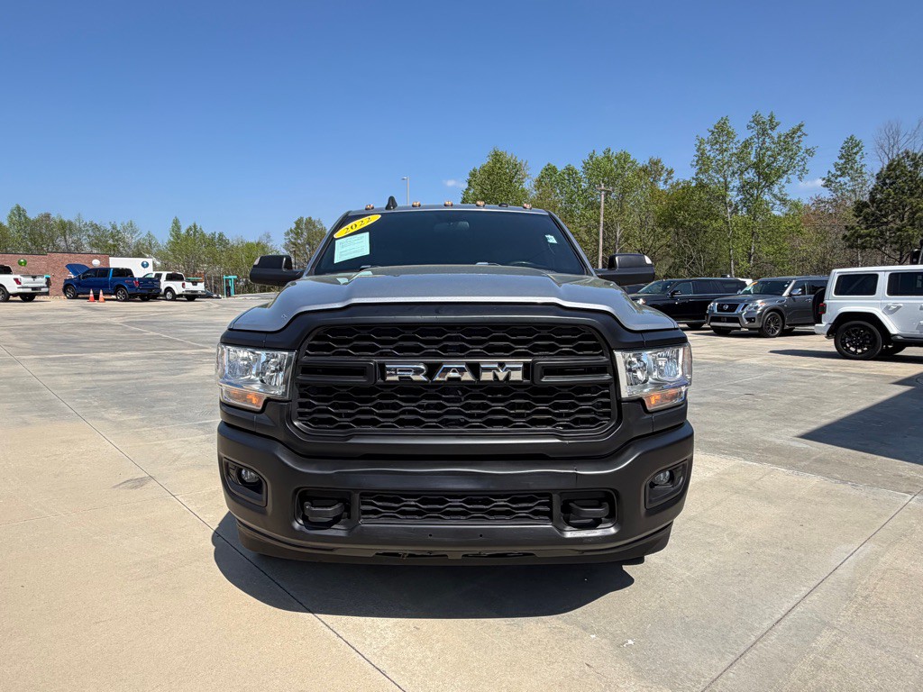 2022 RAM 3500 Image 2