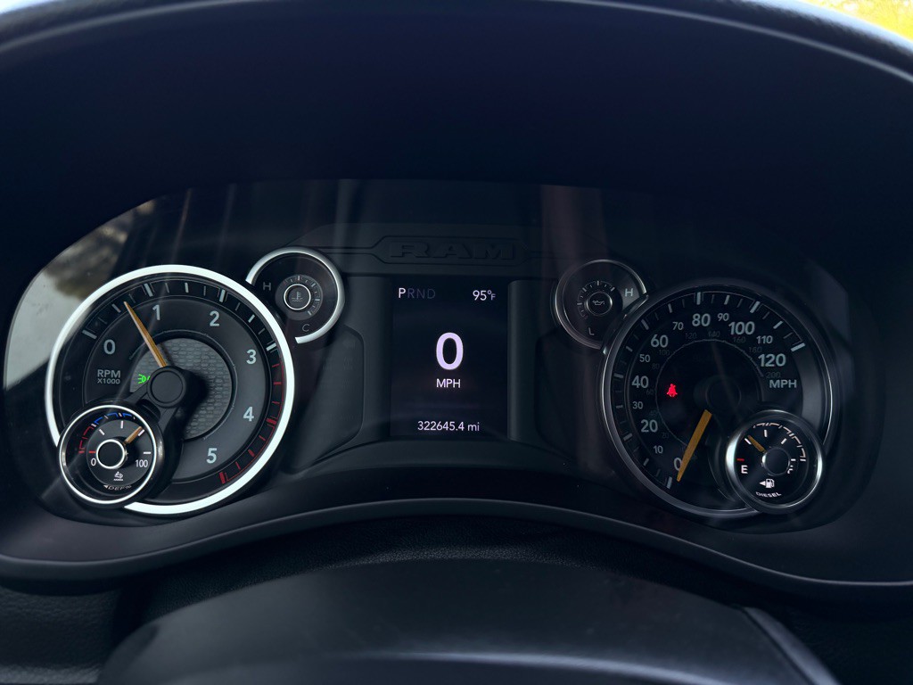 2022 RAM 3500 Image 13