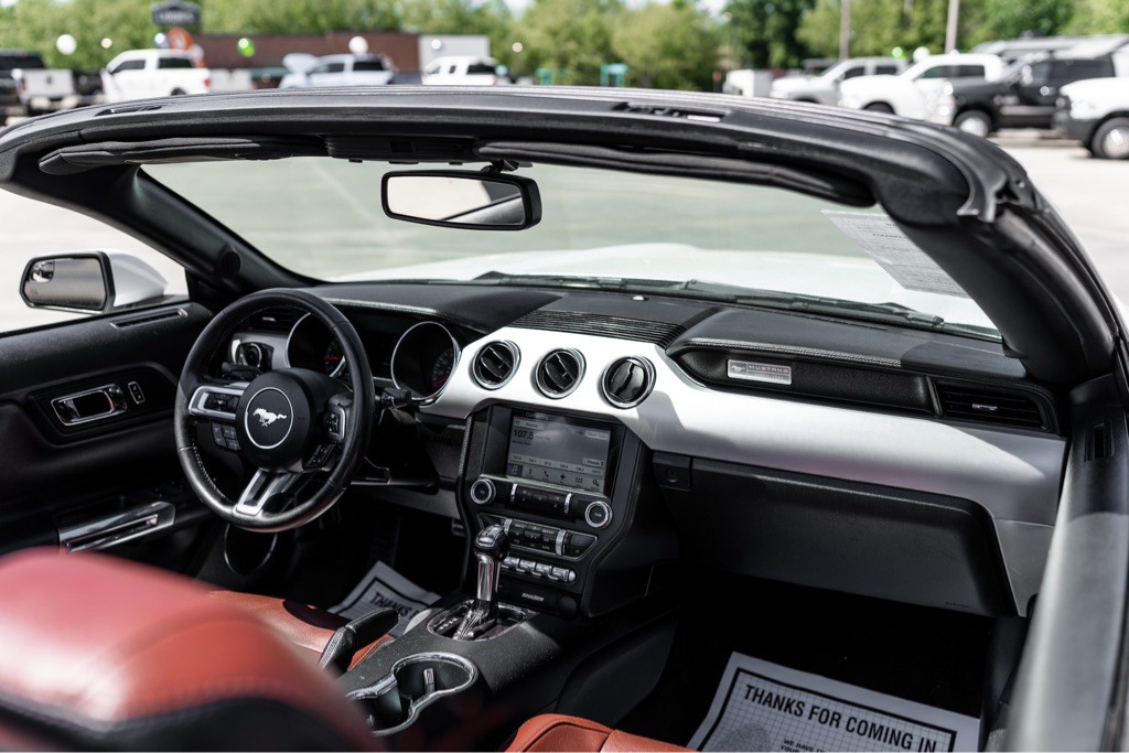 2016 Ford Mustang Image 5