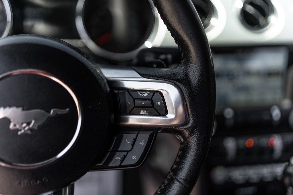 2016 Ford Mustang Image 9