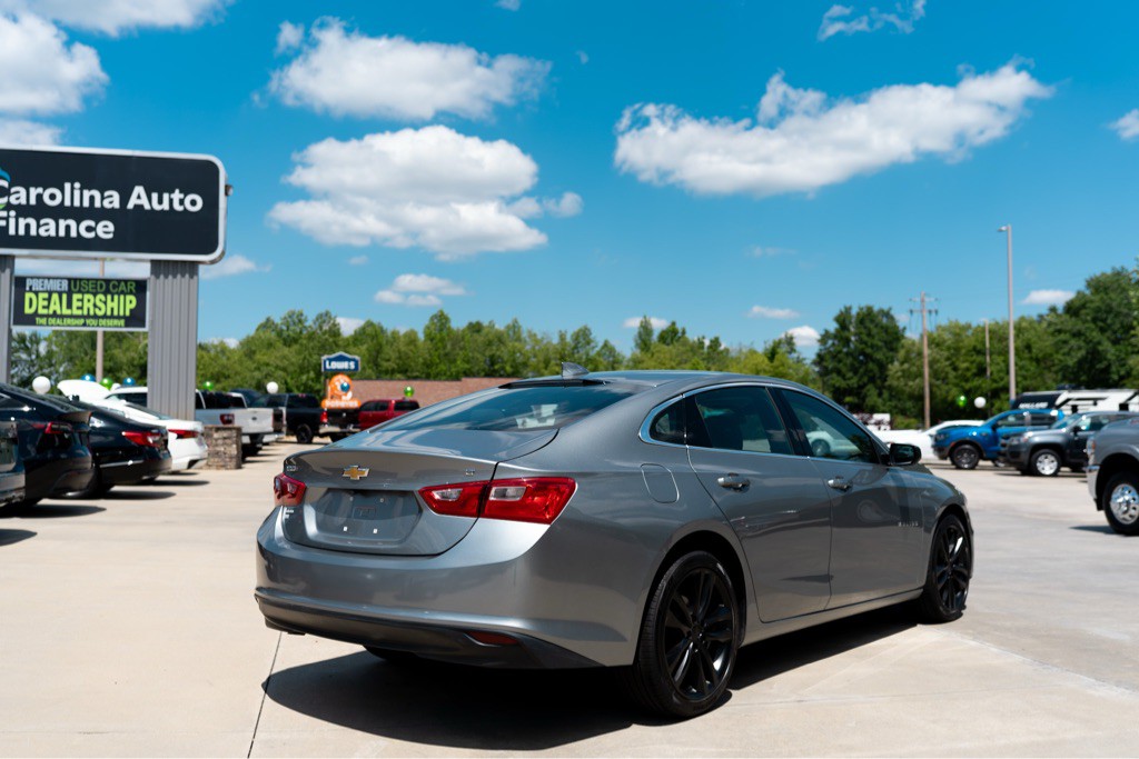 2023 Chevrolet Malibu Image 4
