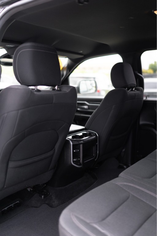 2021 RAM 1500 Image 10