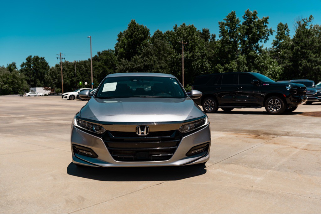 2018 Honda Accord Image 8