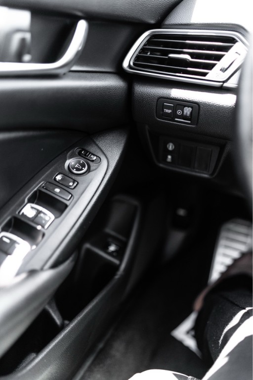 2018 Honda Accord Image 15