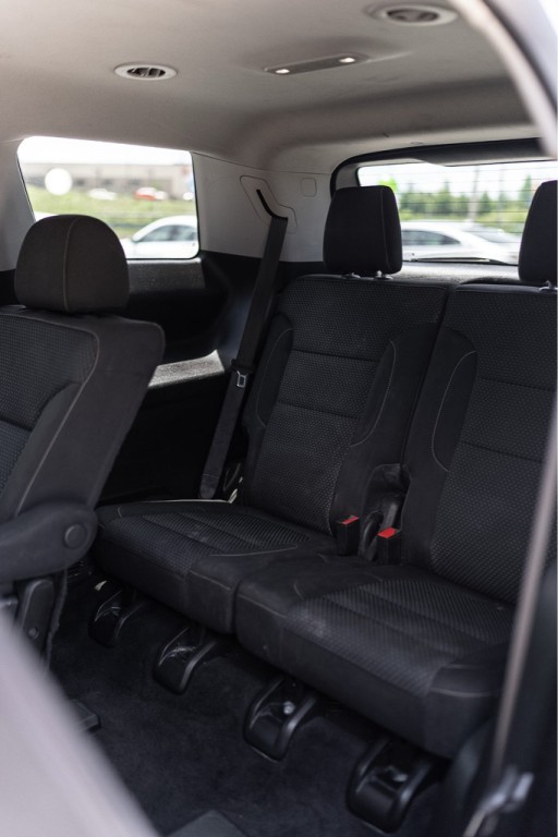 2023 GMC Acadia Image 10