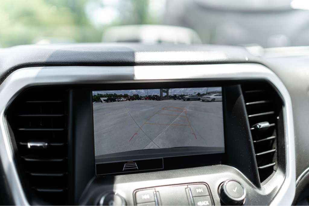 2023 GMC Acadia Image 12