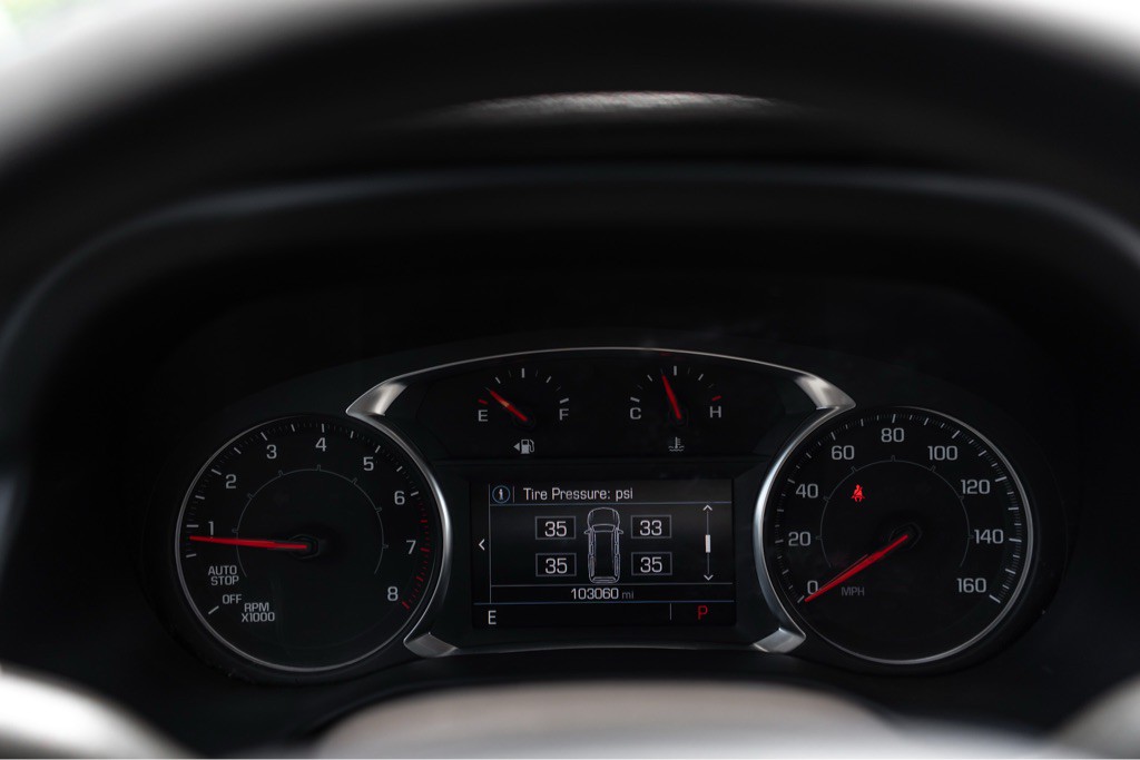 2023 GMC Acadia Image 14