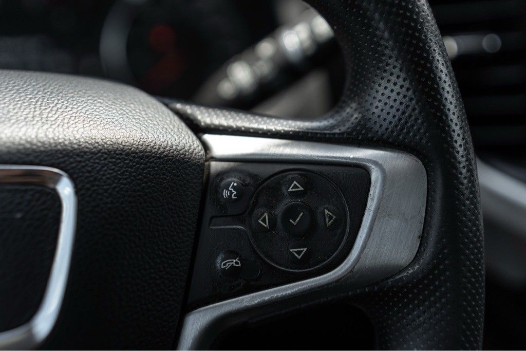 2023 GMC Acadia Image 16