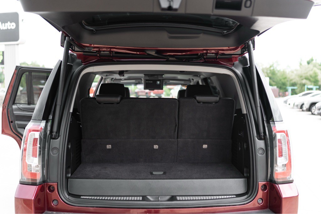 2017 GMC Yukon Image 12