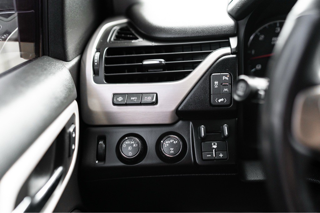 2017 GMC Yukon Image 29