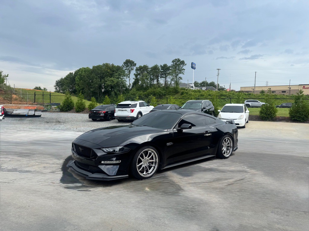 2020 Ford Mustang Image 12