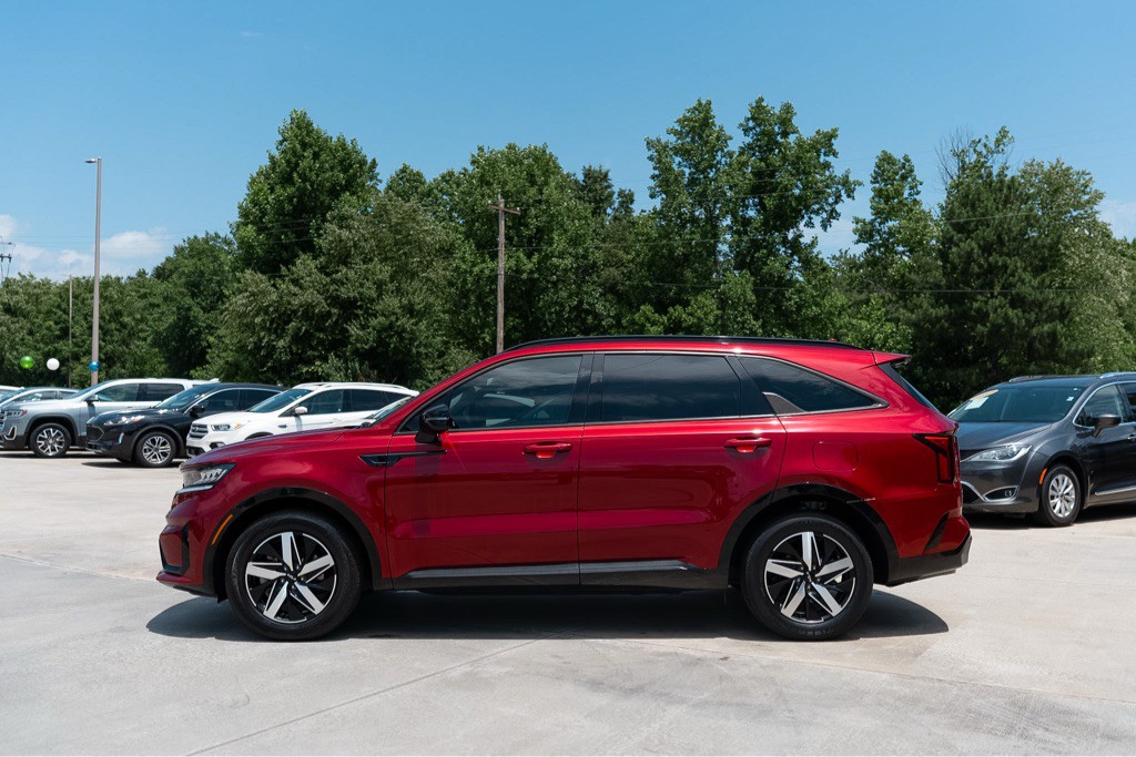 2023 Kia Sorento Image 3
