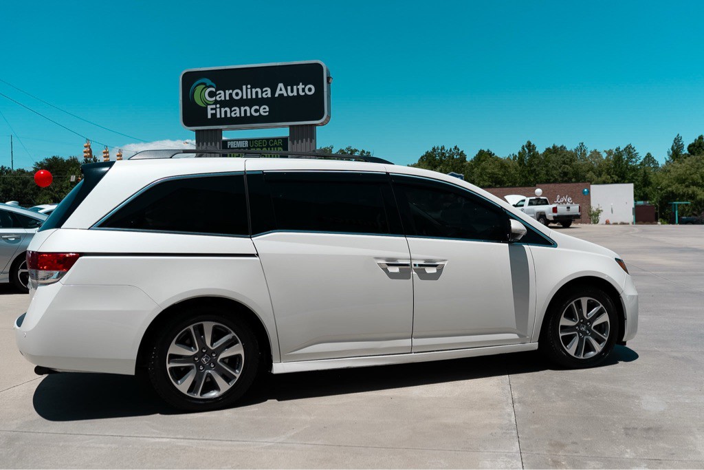 2015 Honda Odyssey Image 4