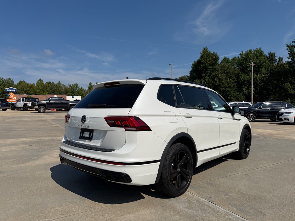 2023 Volkswagen Tiguan Image 4