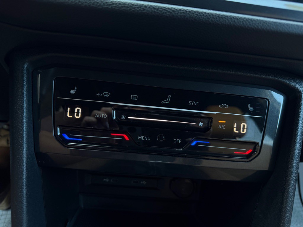 2023 Volkswagen Tiguan Image 12