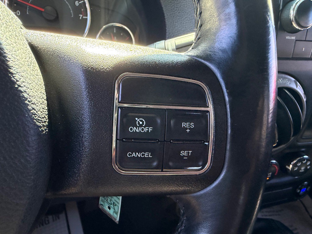 2014 Jeep Wrangler Image 12