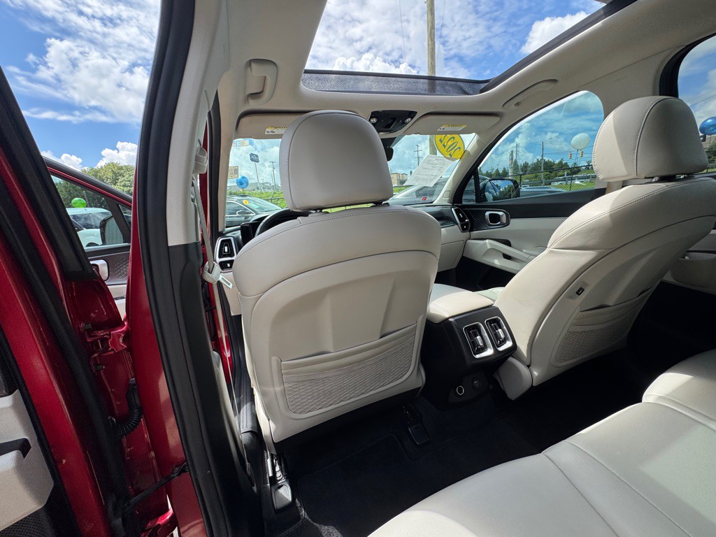 2022 Kia Sorento Image 9