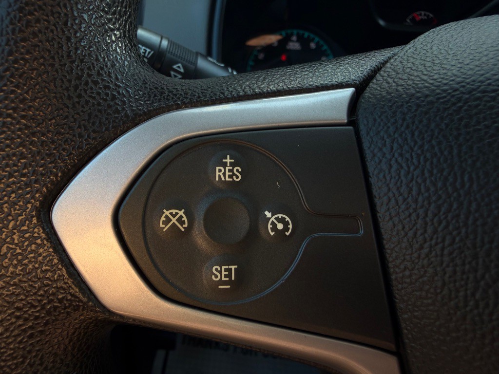2021 Chevrolet Colorado Image 13