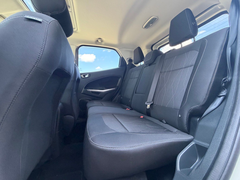 2021 Ford Econoline Image 8