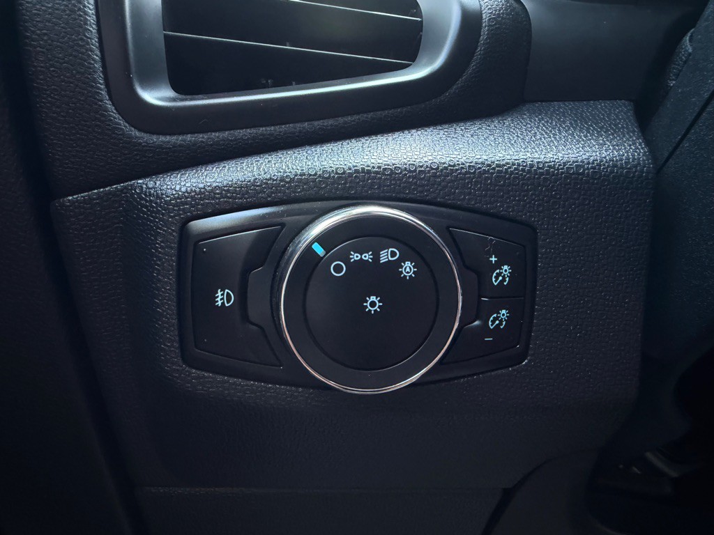2021 Ford Econoline Image 15