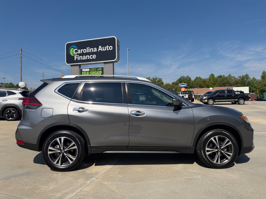 2020 Nissan Rogue Image 6