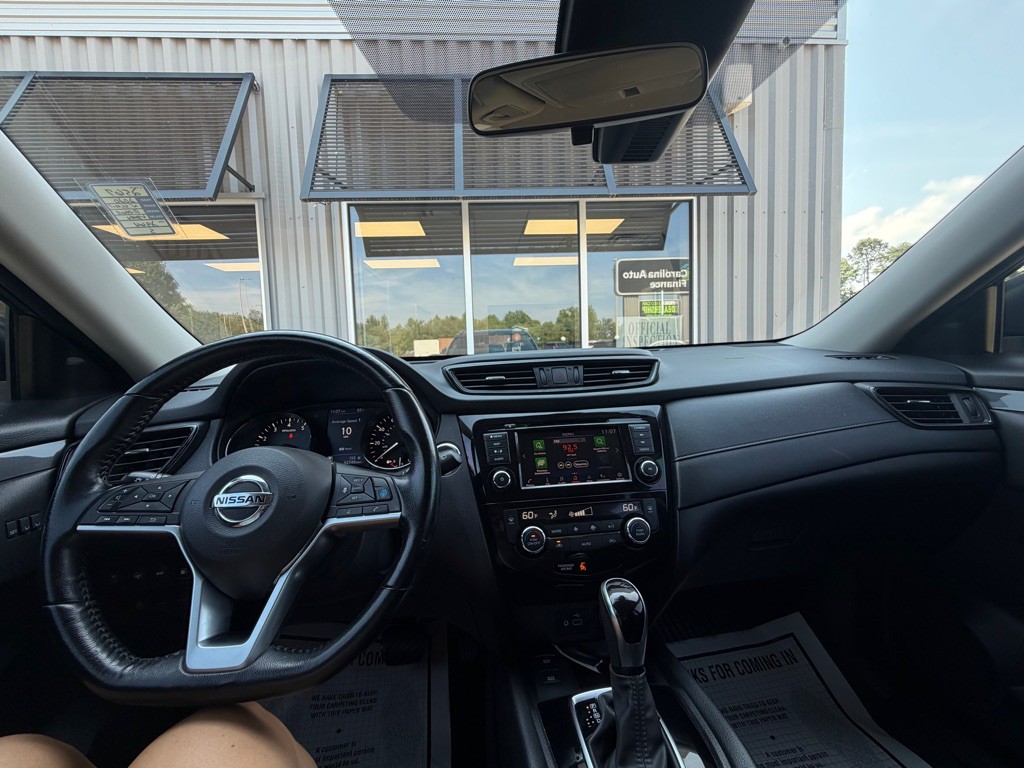 2020 Nissan Rogue Image 9