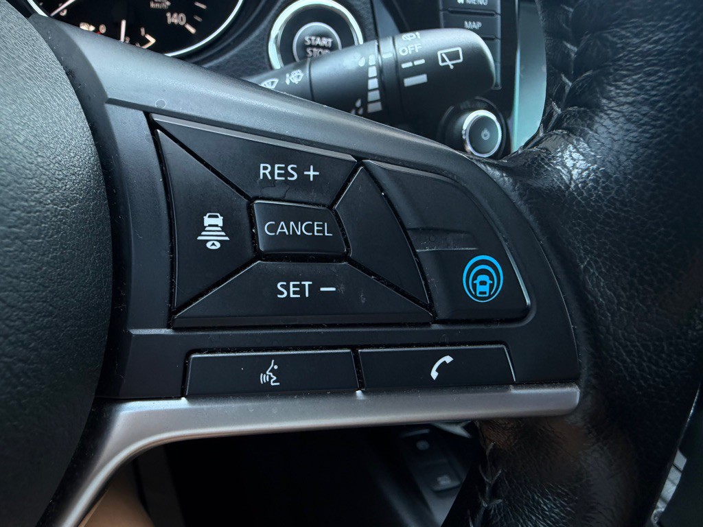 2020 Nissan Rogue Image 13