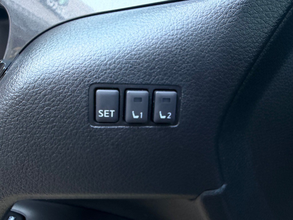 2020 Nissan Rogue Image 16