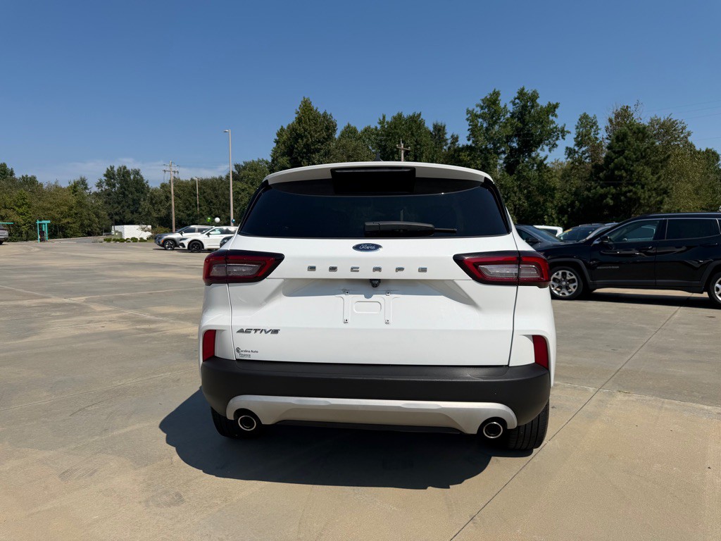 2024 Ford Escape Image 5