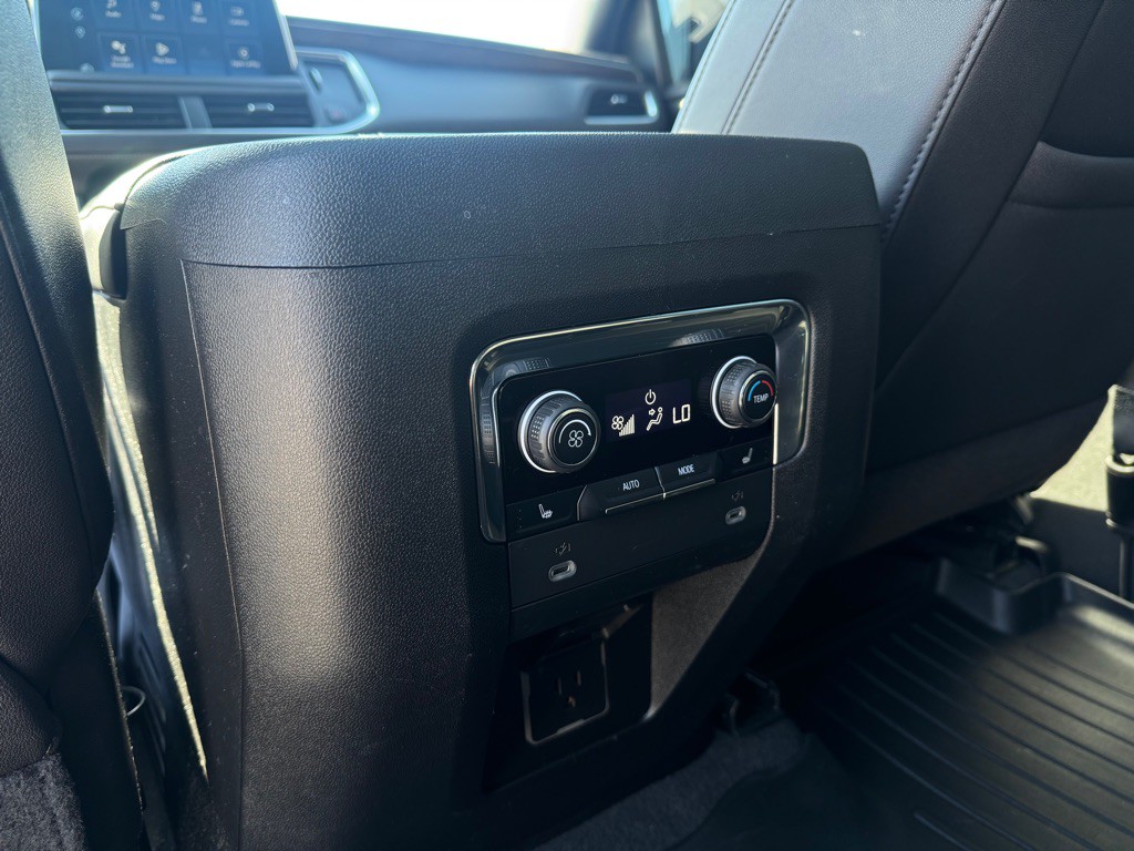 2023 Chevrolet Tahoe Image 10