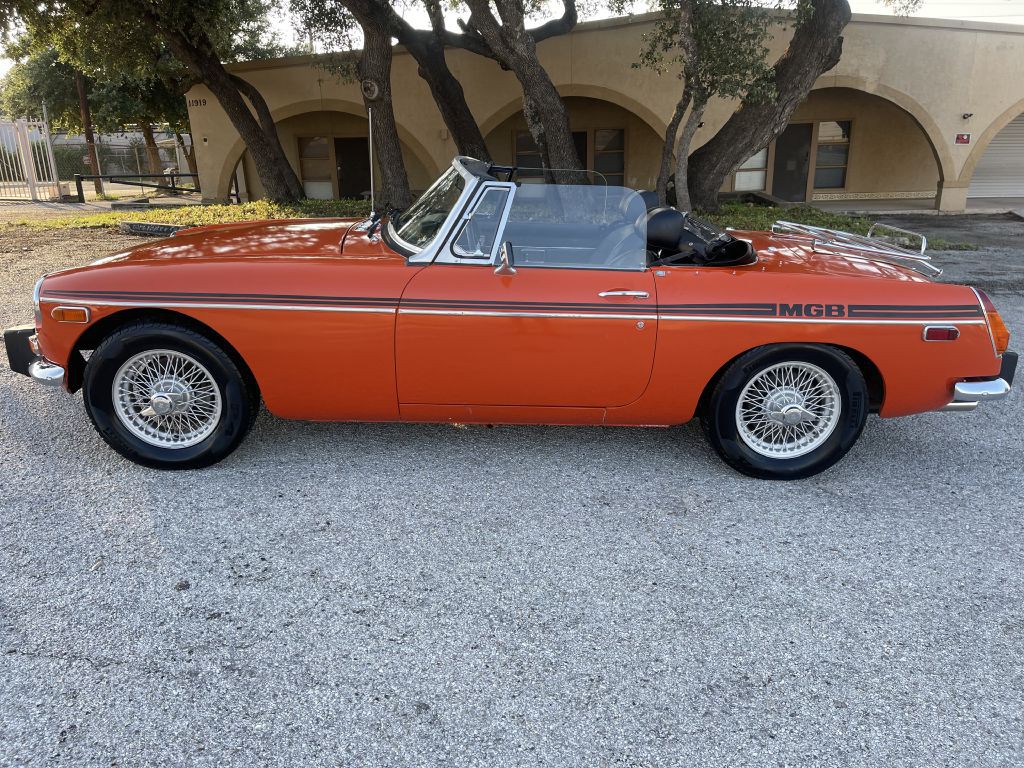 1974 MG Roadster Image 1