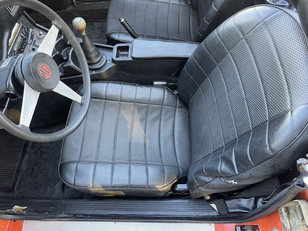 1974 MG Roadster Image 11