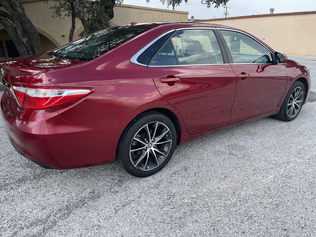 2015 Toyota Camry Image 7