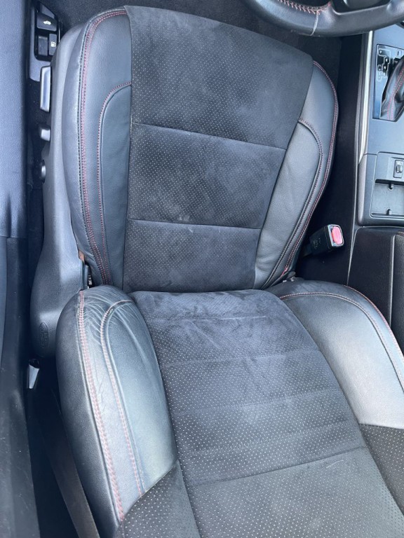 2015 Toyota Camry Image 10