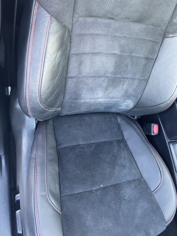 2015 Toyota Camry Image 18
