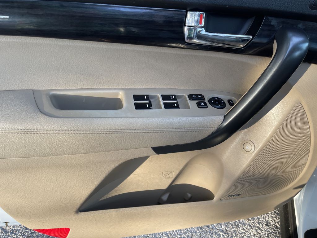 2012 Kia Sorento Image 9