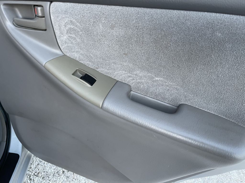 2008 Toyota Corolla Image 17