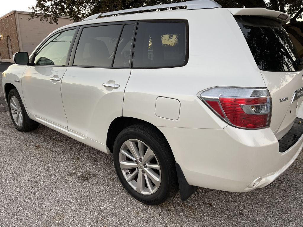 2008 Toyota Highlander Image 2