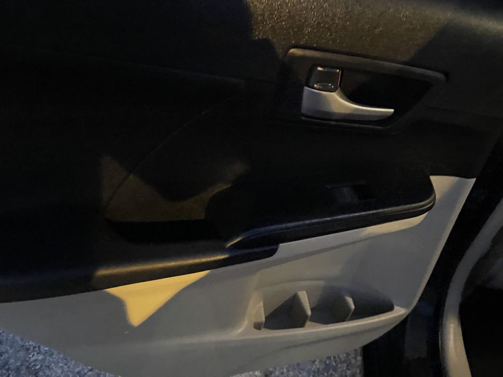 2012 Toyota Camry Image 14