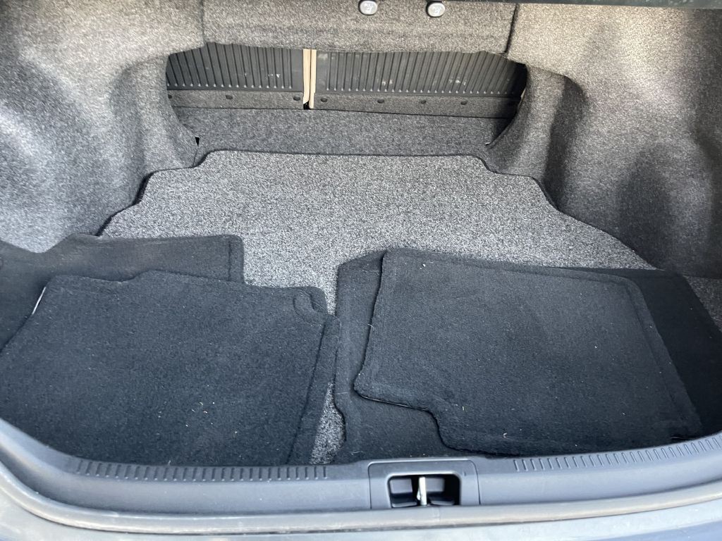 2012 Toyota Camry Image 20