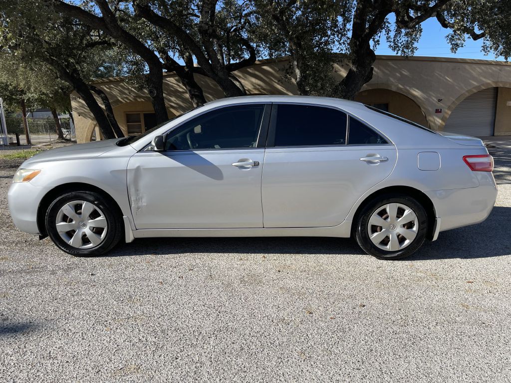 2009 Toyota Camry Image 1