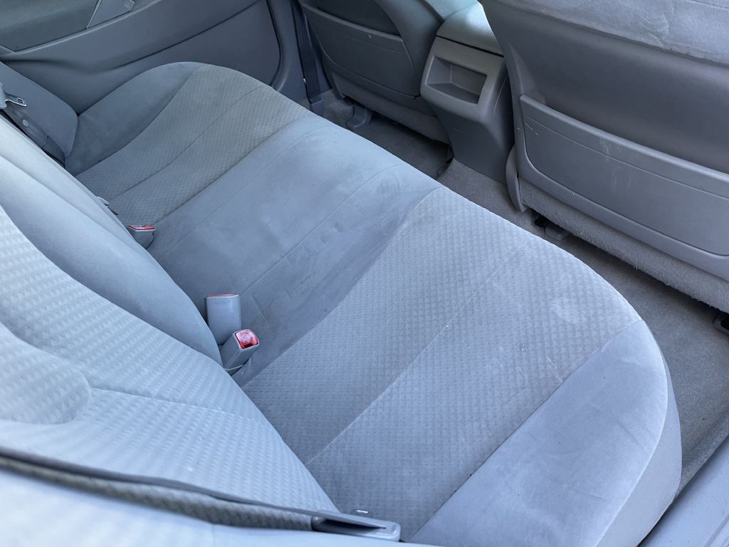 2009 Toyota Camry Image 16