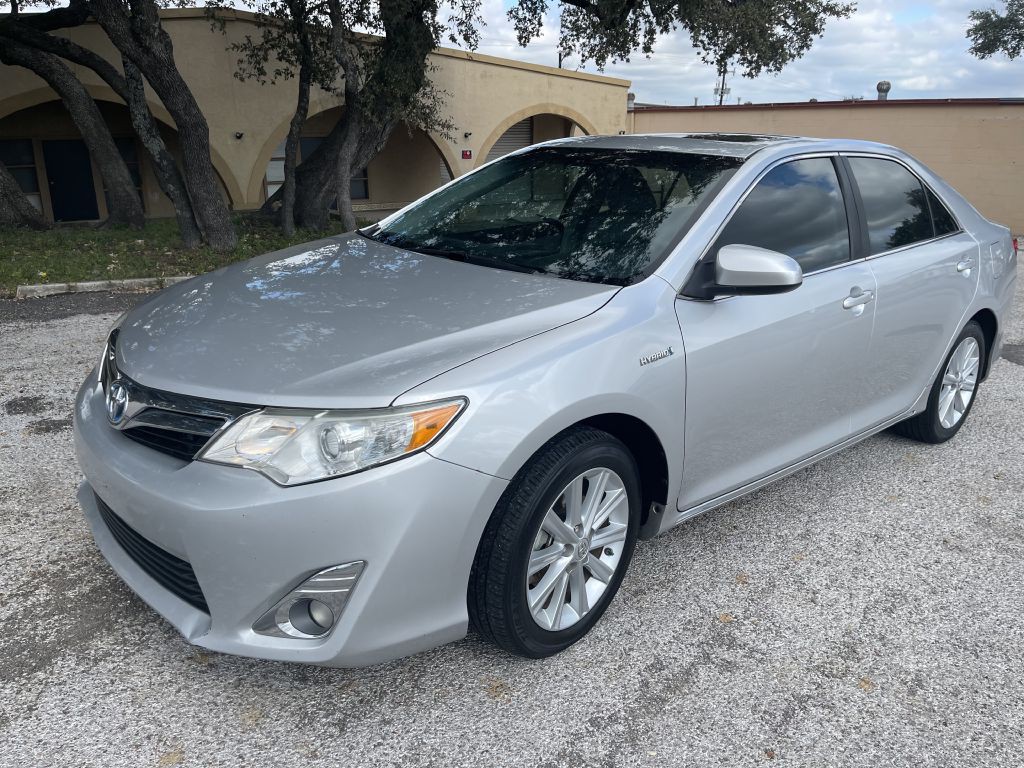 2012 Toyota Camry Image 3